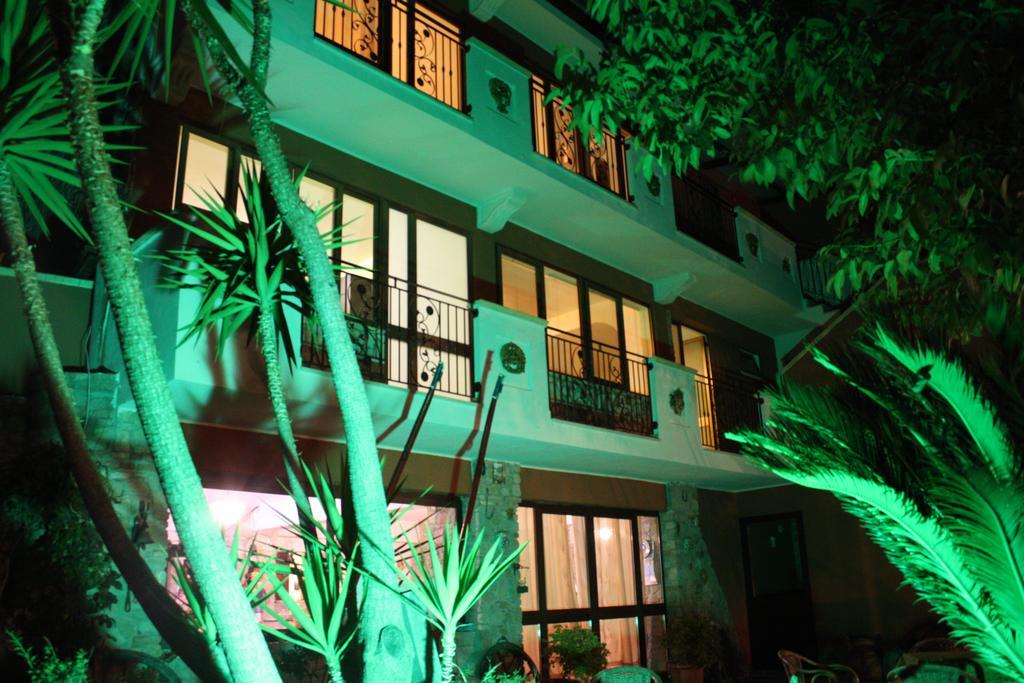B&B Il Giardino Delle Meraviglie Melito Di Porto Salvo Zewnętrze zdjęcie